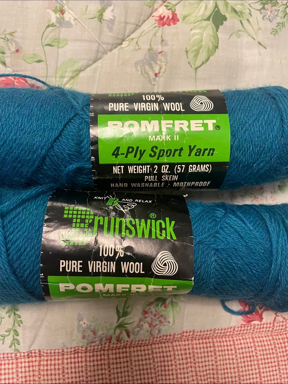 Pomfret 4-Ply Sport Yarn - Teal Blue - 100% Pure Virgin Wool 1 & 3/4 Skien